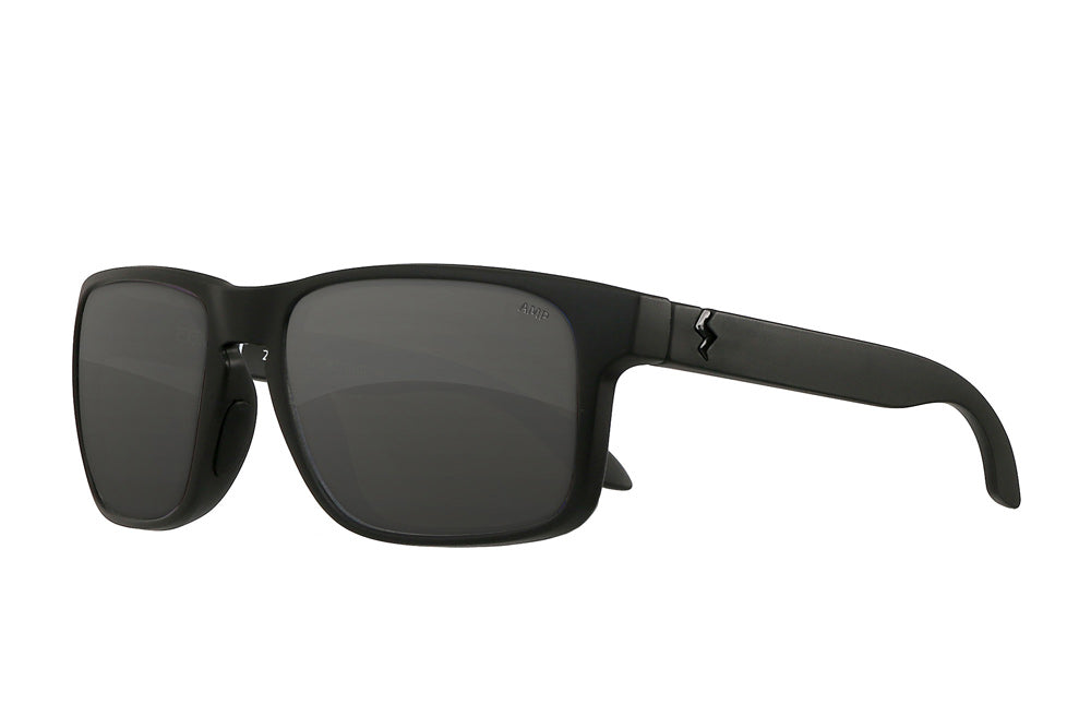 Egmont | Black Out